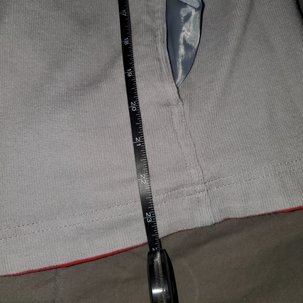 RED reversible jacket - Picture 7 of 10